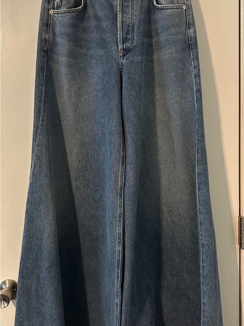 Free People Citizens of Humanity Amari Ultra Wide Jeans Dweller Wash NWT Size 26 - Picture 3 of 10